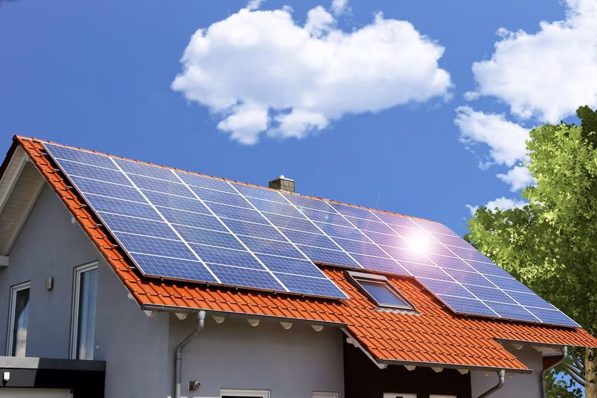 Energi Surya sebagai Sumber Energi Masa Depan