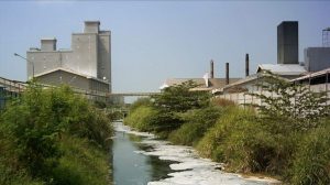 Mengulas Beragam Dampak Limbah terhadap Kualitas Air dan Tanah